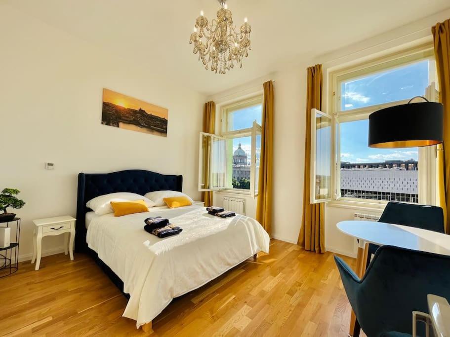 Appartement Royal Historical In Center *