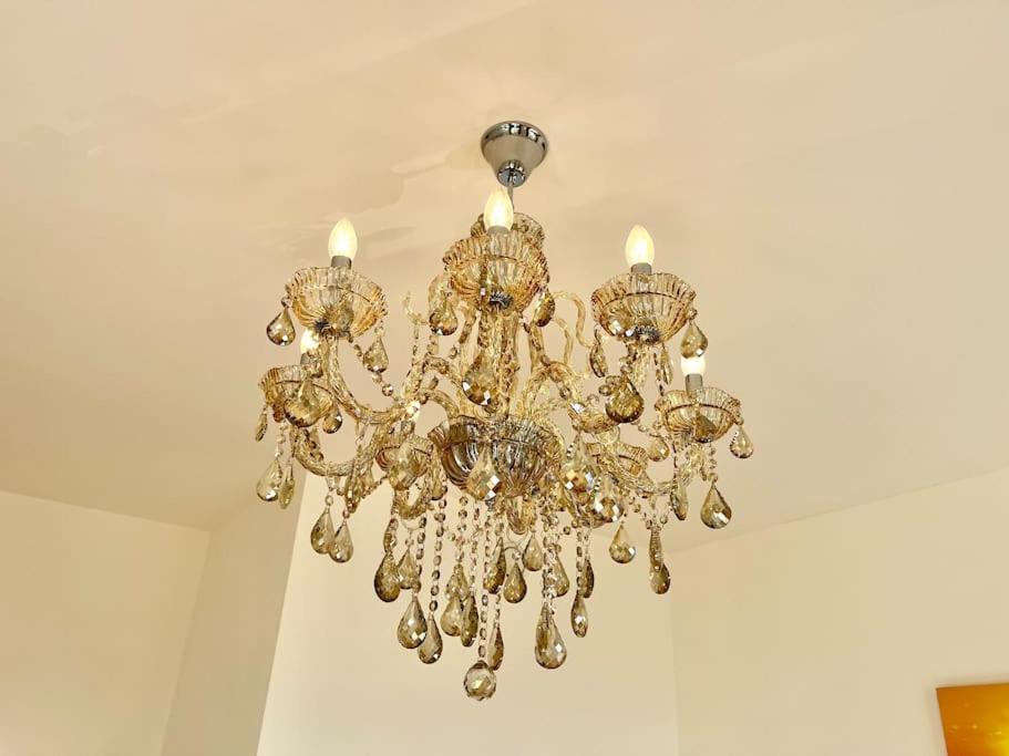 Apartment Royal Historical In Center *